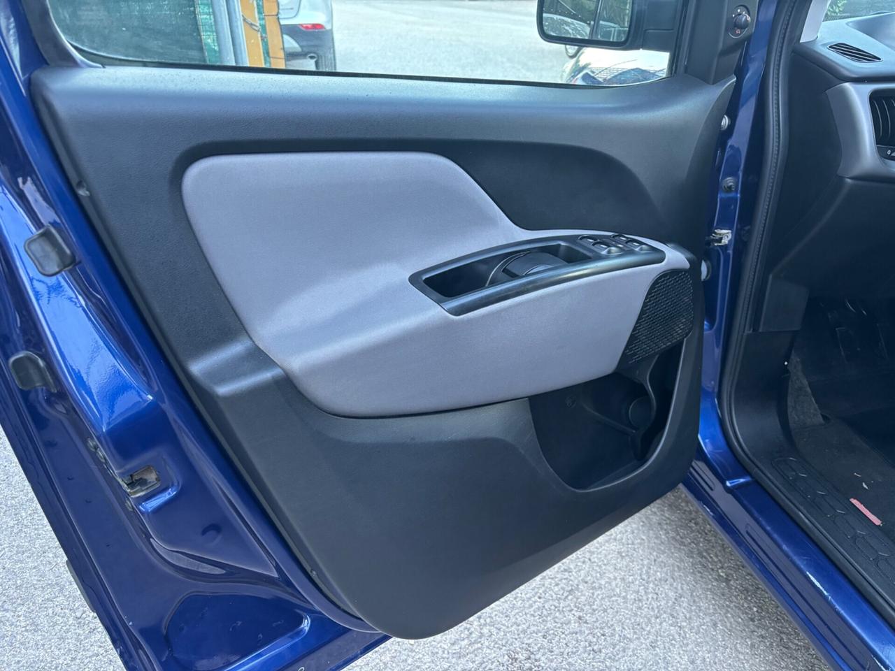 Fiat Doblo 1.6 MJT 105CV Lounge OK NEOPATENTATI