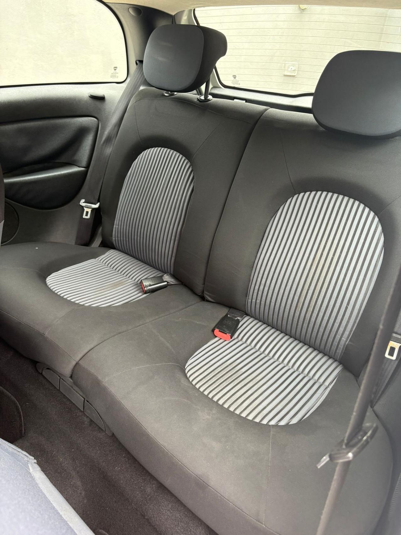Lancia Ypsilon 1.2 Modamilano 60CV Ok Neopatentati