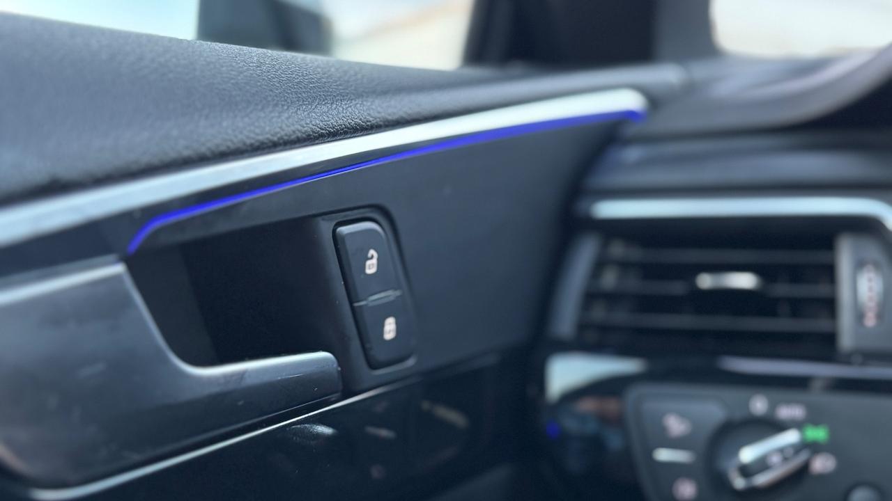 Audi A5 BlackPiano 40 TDI quattro Sline