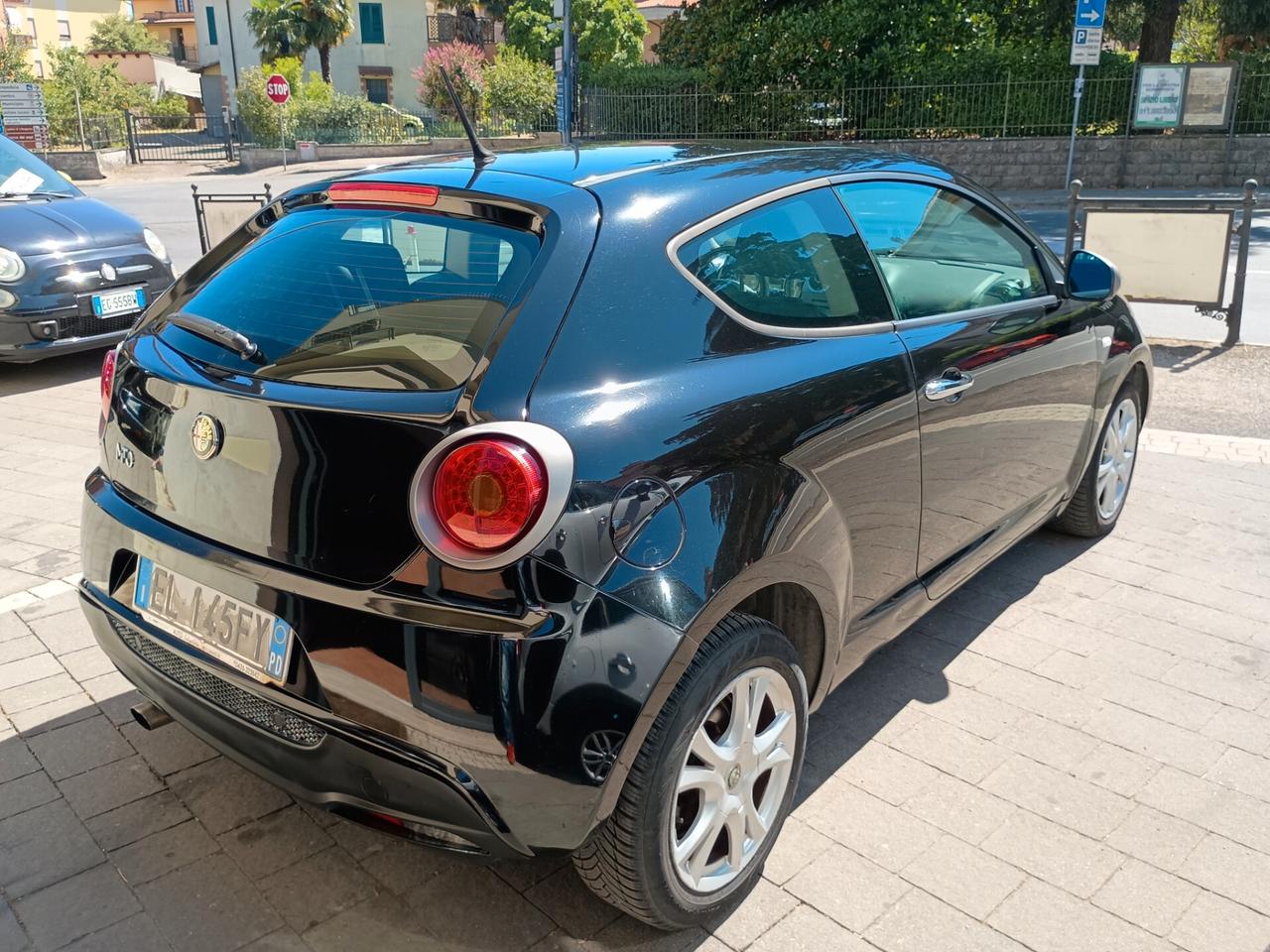 Alfa Romeo MiTo 1.3 JTDm-2 95 CV S&S Distinctive