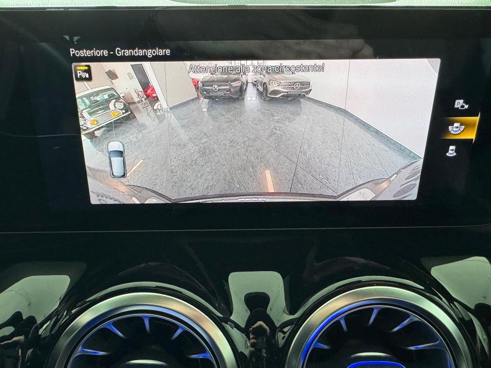 Mercedes GLA 200d AMG Premium Tetto Soli 29000 km