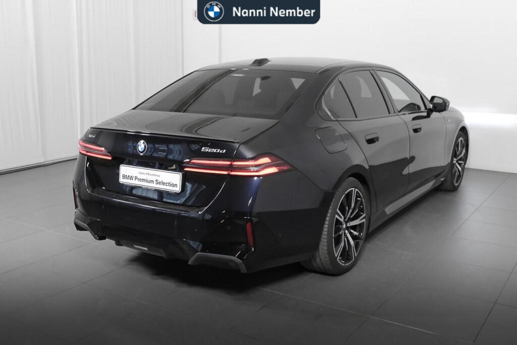 BMW Serie 5 Berlina 520 d 48V M Sport Pro xDrive Steptronic