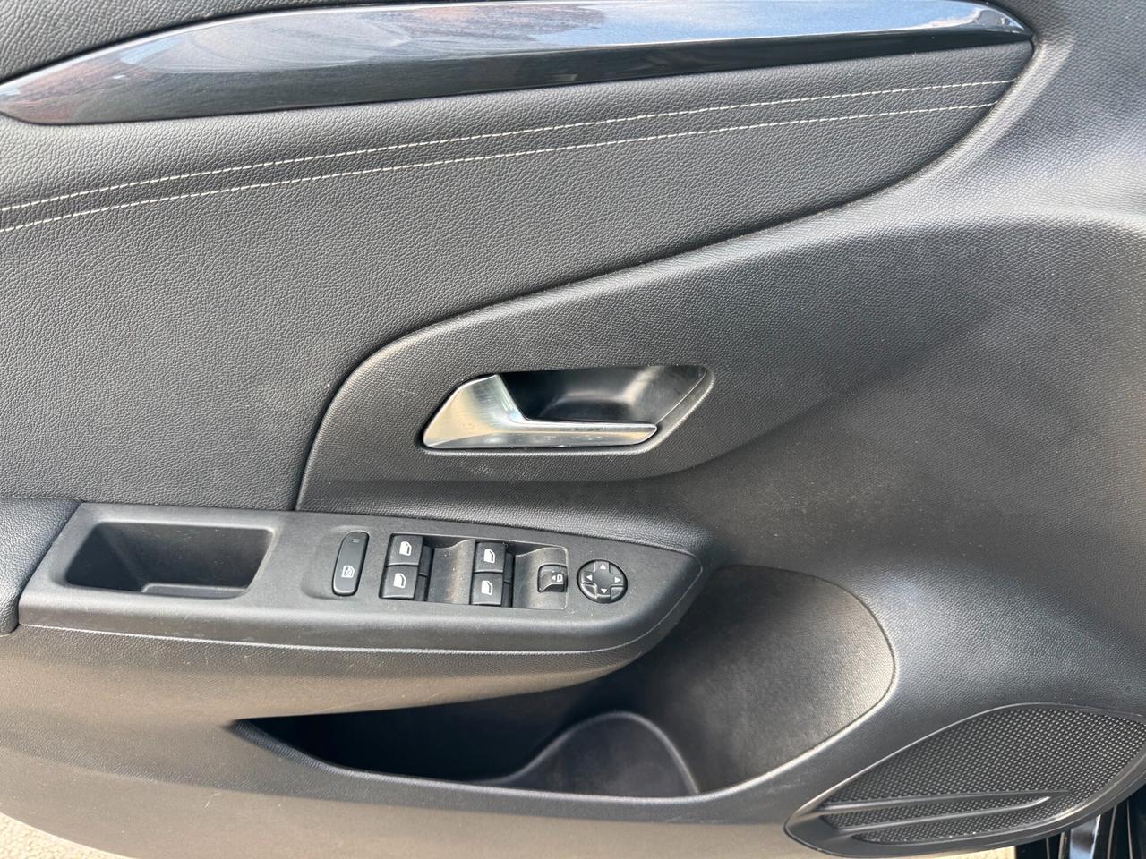 Opel New Corsa 1.2cc 75cv GS