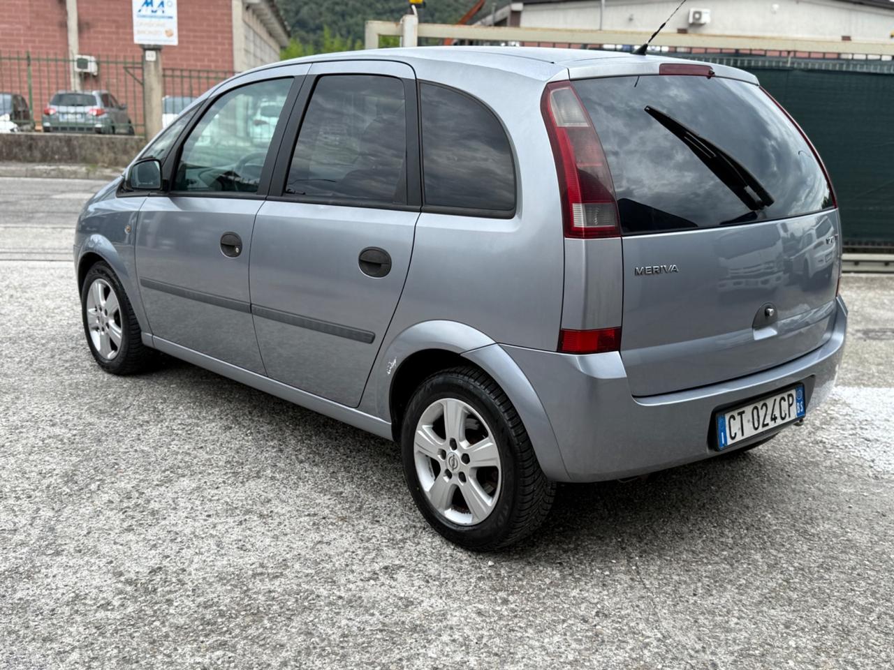 Opel Meriva 1.7 CDTI 101CV Cosmo
