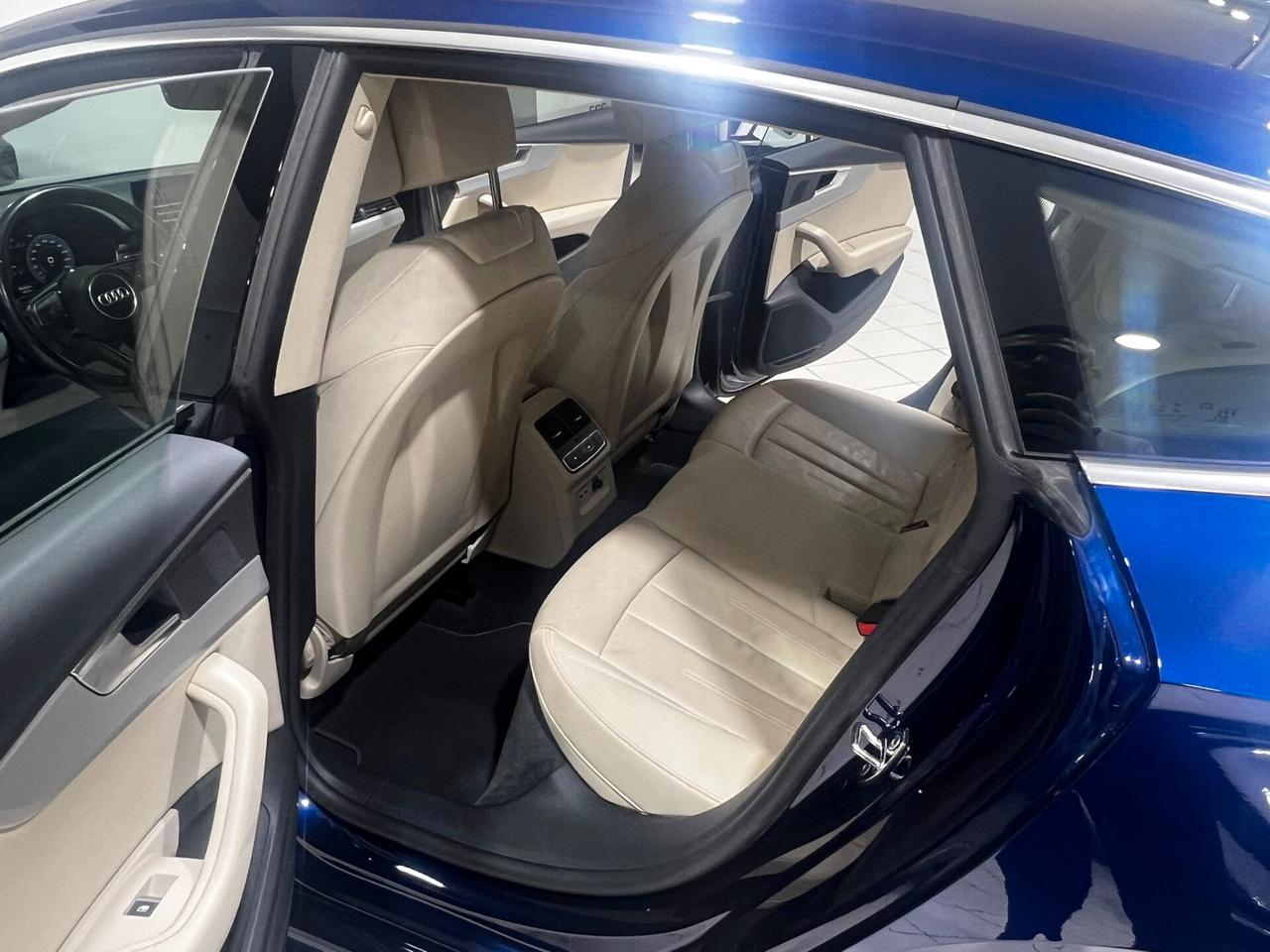 Audi A5 35 TDI S tronic Business Advanced
