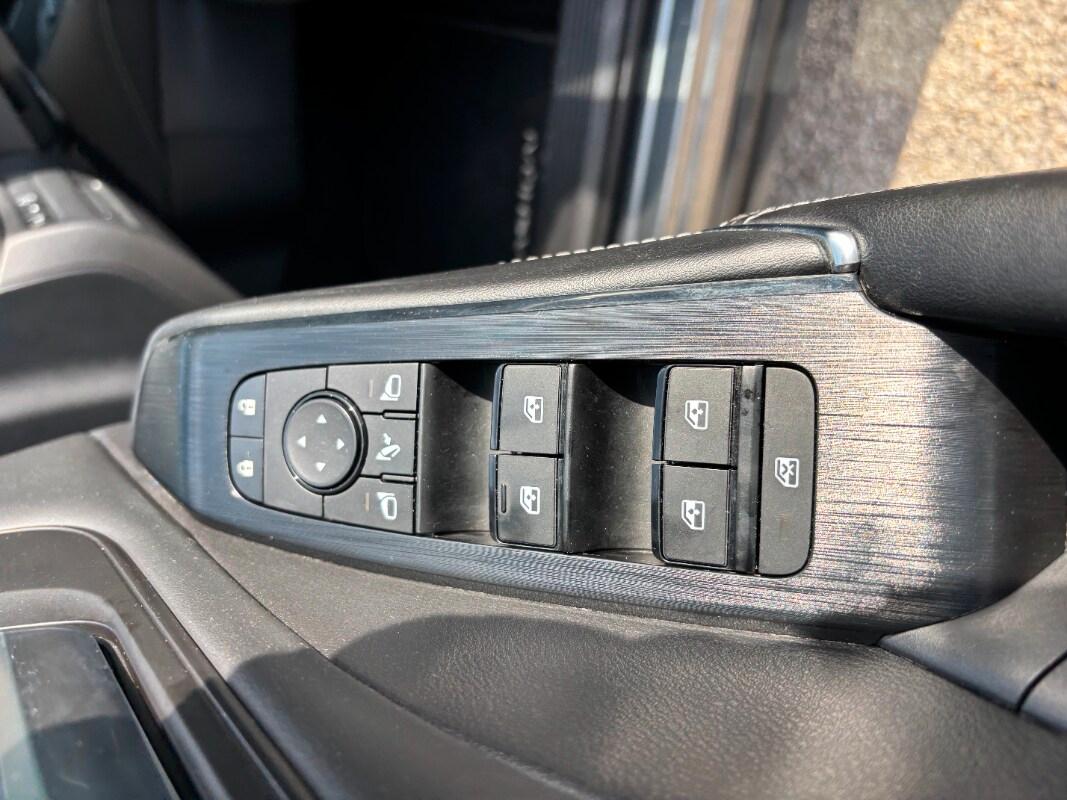 NISSAN Qashqai 3ª serie Qashqai MHEV 158 CV Xt...