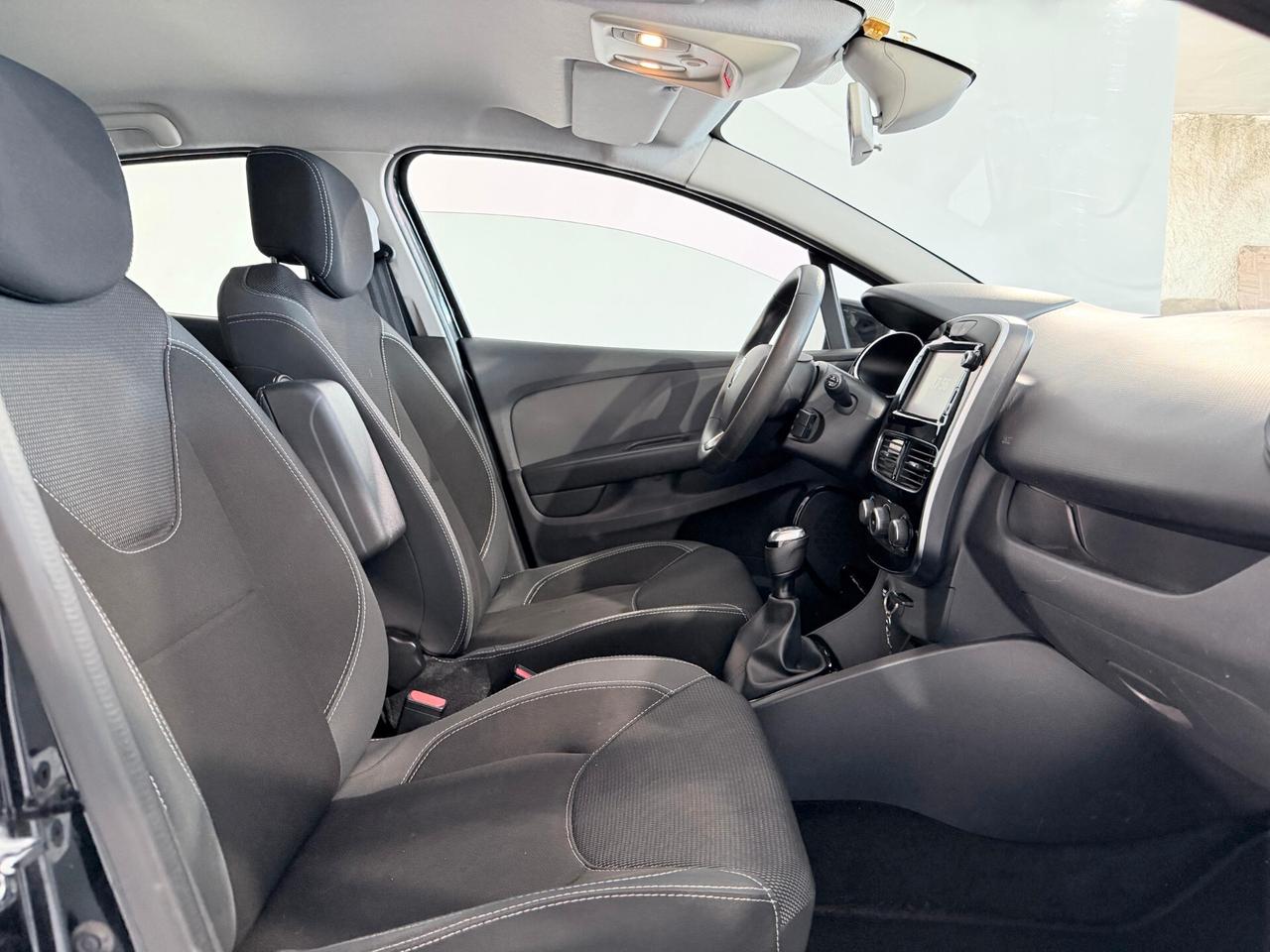 Renault Clio dCi 8V 75 CV Start&Stop 5 porte Energy Duel