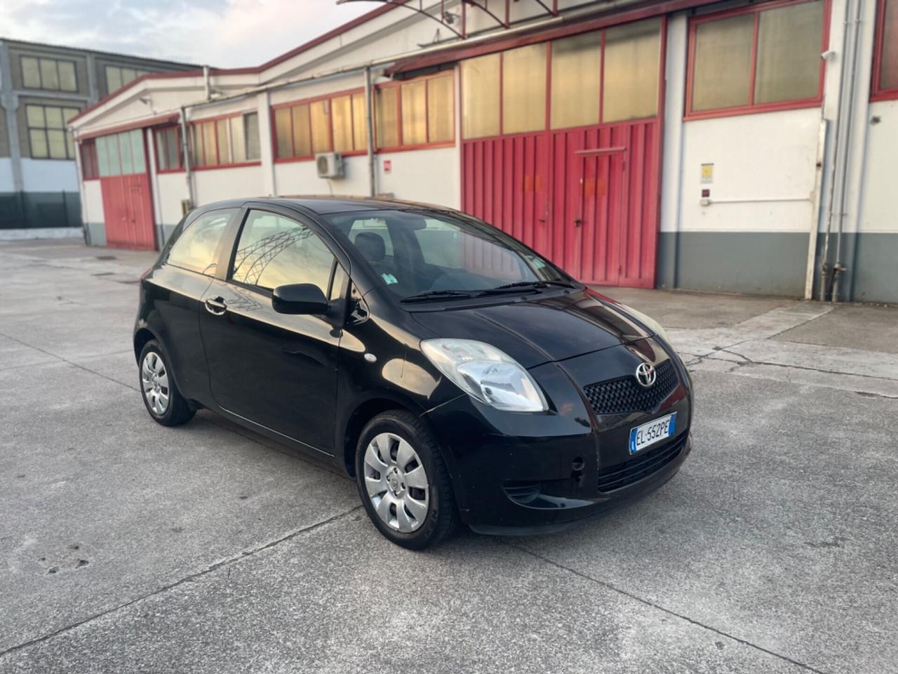 Toyota Yaris 2a serie