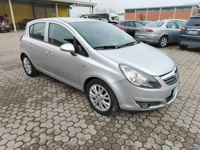 Opel Corsa 1.2 Enjoy c radio 5p