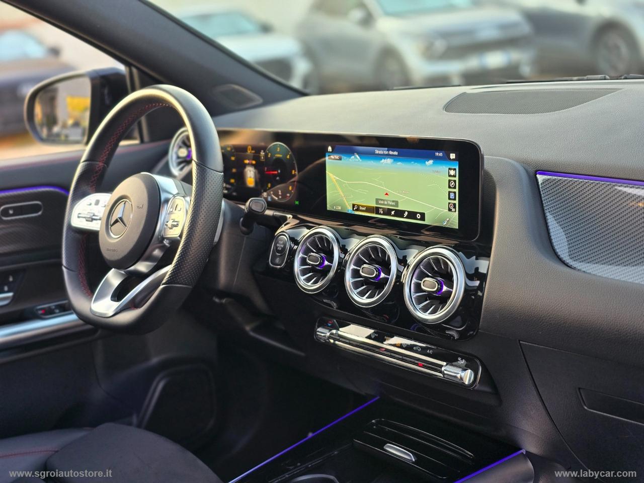MERCEDES-BENZ GLA 220 d Automatic AMG Premium TETTUCCIO