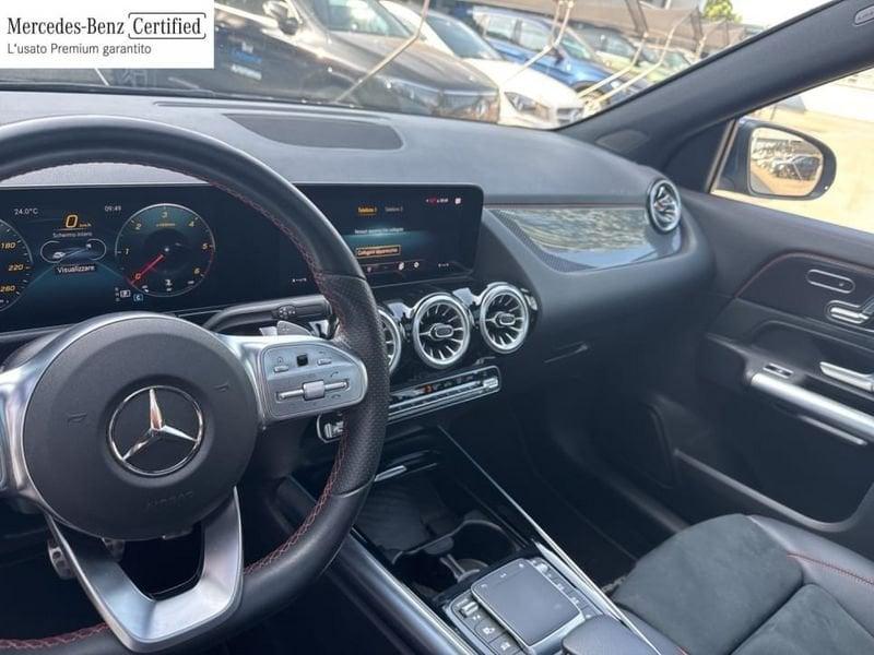 Mercedes-Benz GLA 200 D PREMIUM AUTO