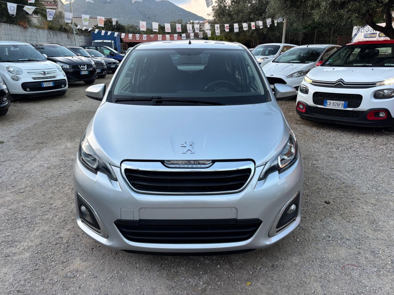 Peugeot 108 VTi 72 3 porte Allure