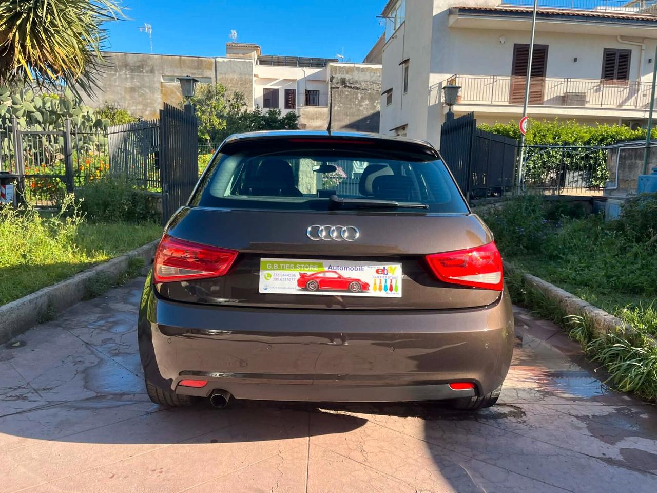 AUDI A1 1.6 TDI 105CV AMBITION 2015 BI-XENON