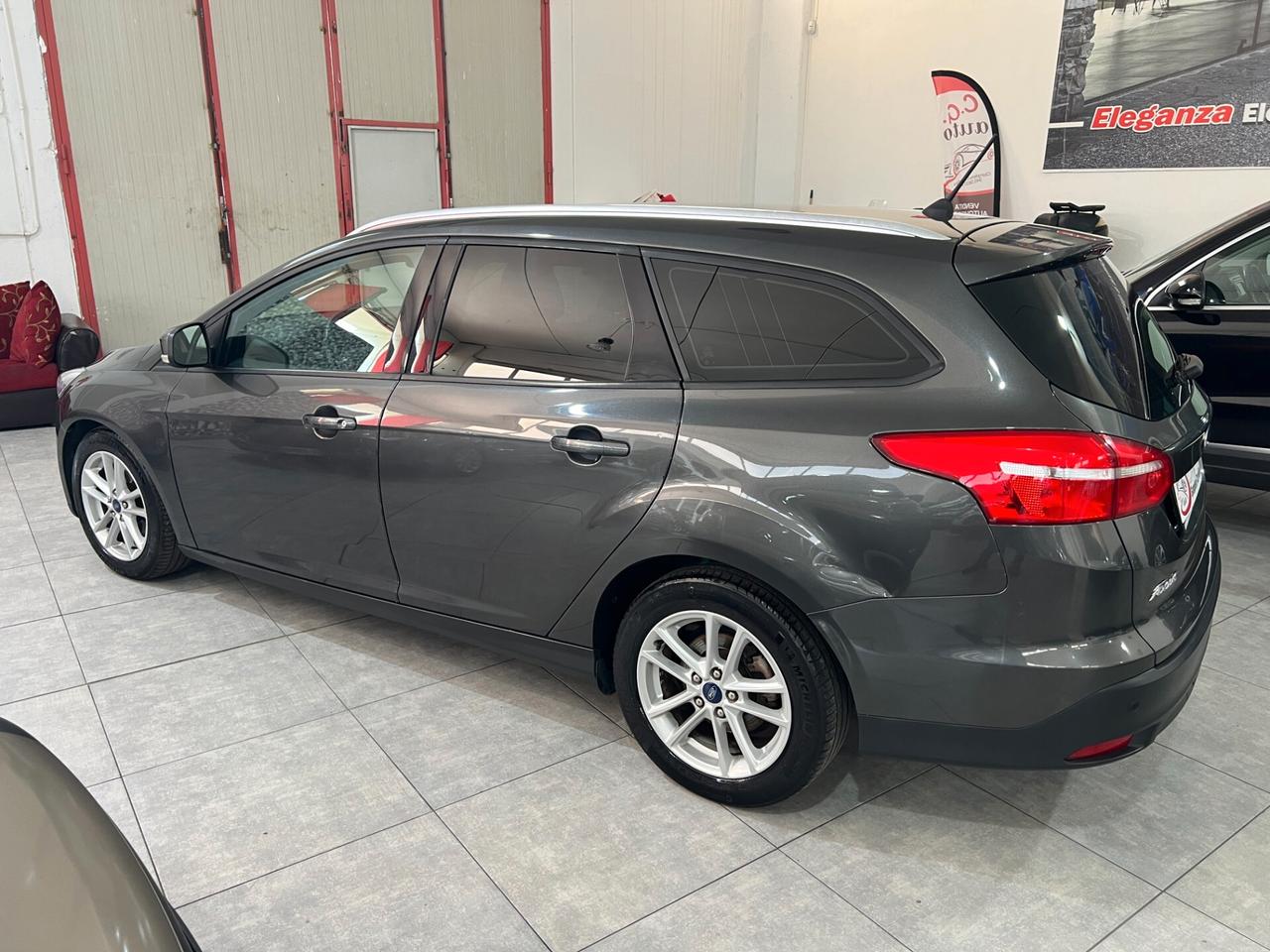 Ford Focus 1.5 120 CV - Powershift Titanium -2018