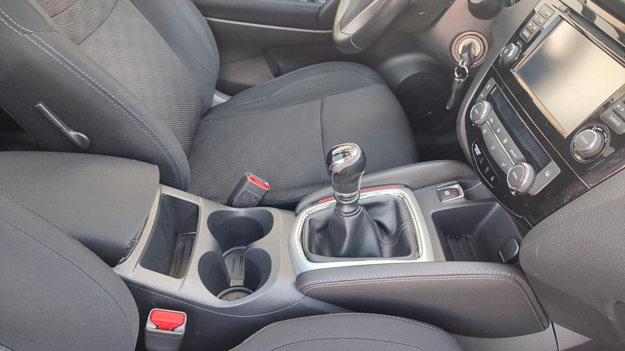 Nissan Qashqai TETTO PANORAMICO