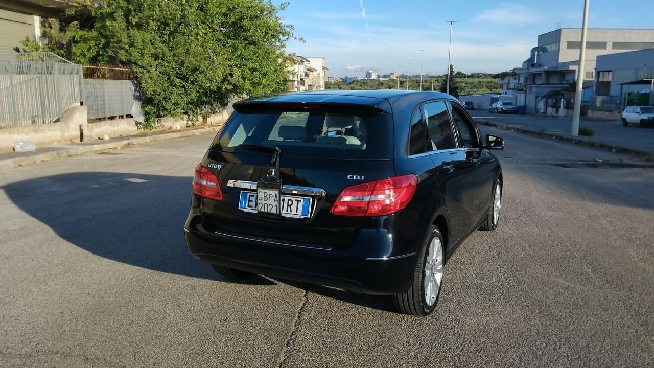 Mercedes-benz B 180 CDI Automatic Executive