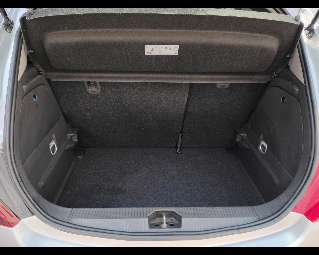 OPEL Corsa 4ª serie - Corsa 1.2 3 porte Club