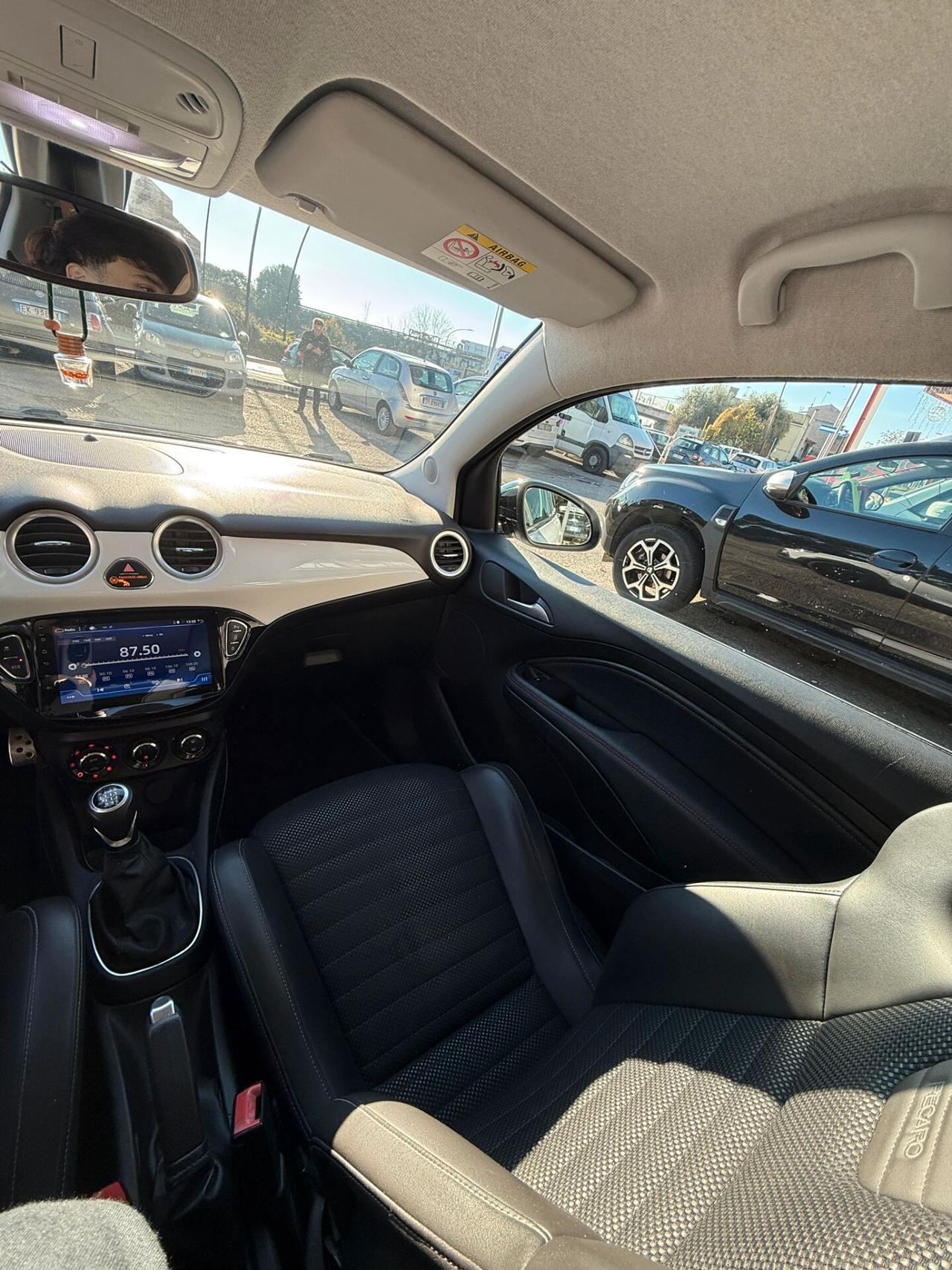 Opel Adam 150CV Versione Recaro