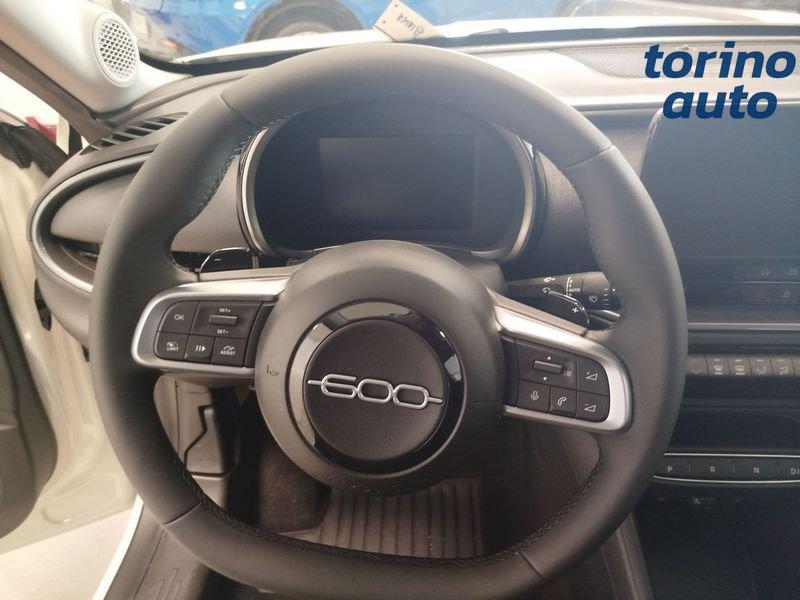 FIAT 600 1.2 Hybrid 110cv