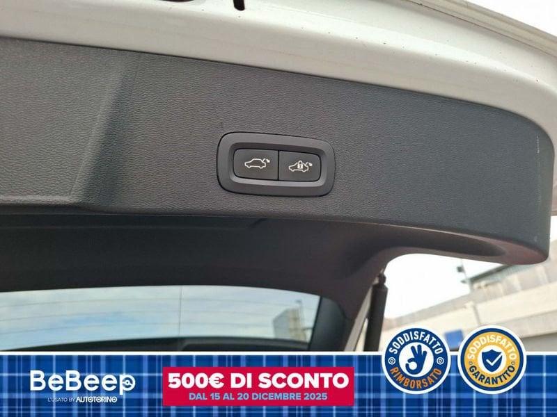 Volvo XC40 2.0 T5 R-DESIGN AWD GEARTRONIC