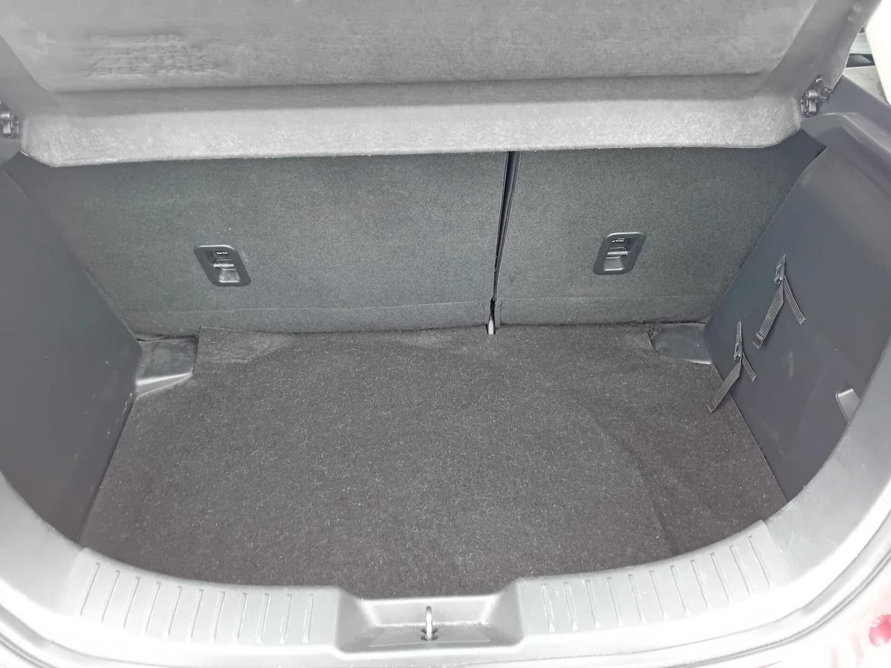 Mazda 2 1.5d 105cv E6