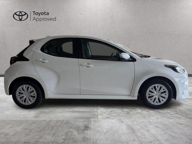 TOYOTA Yaris 1.5 Hybrid 5 porte Active