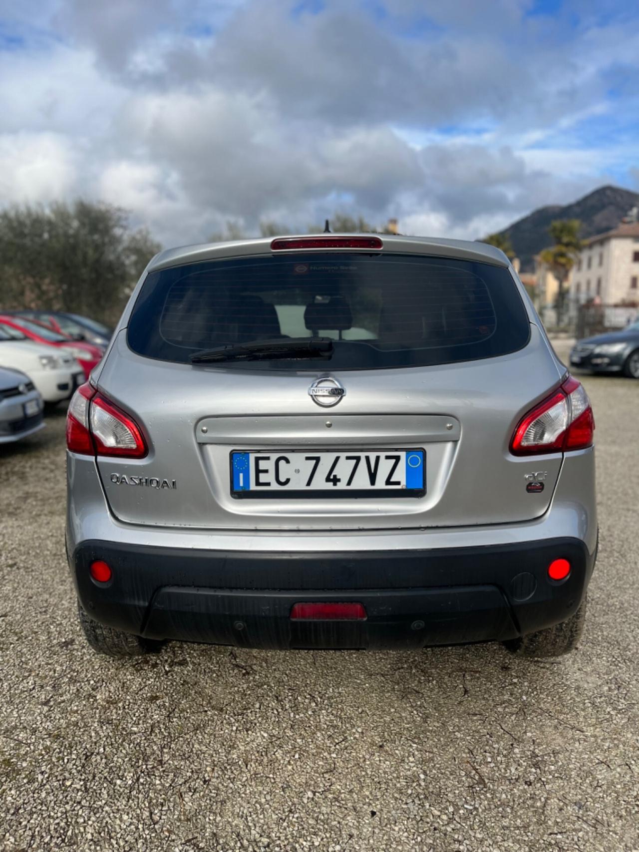 Nissan Qashqai 1.5 dCi PERFETTA SI NEOPATENTATI