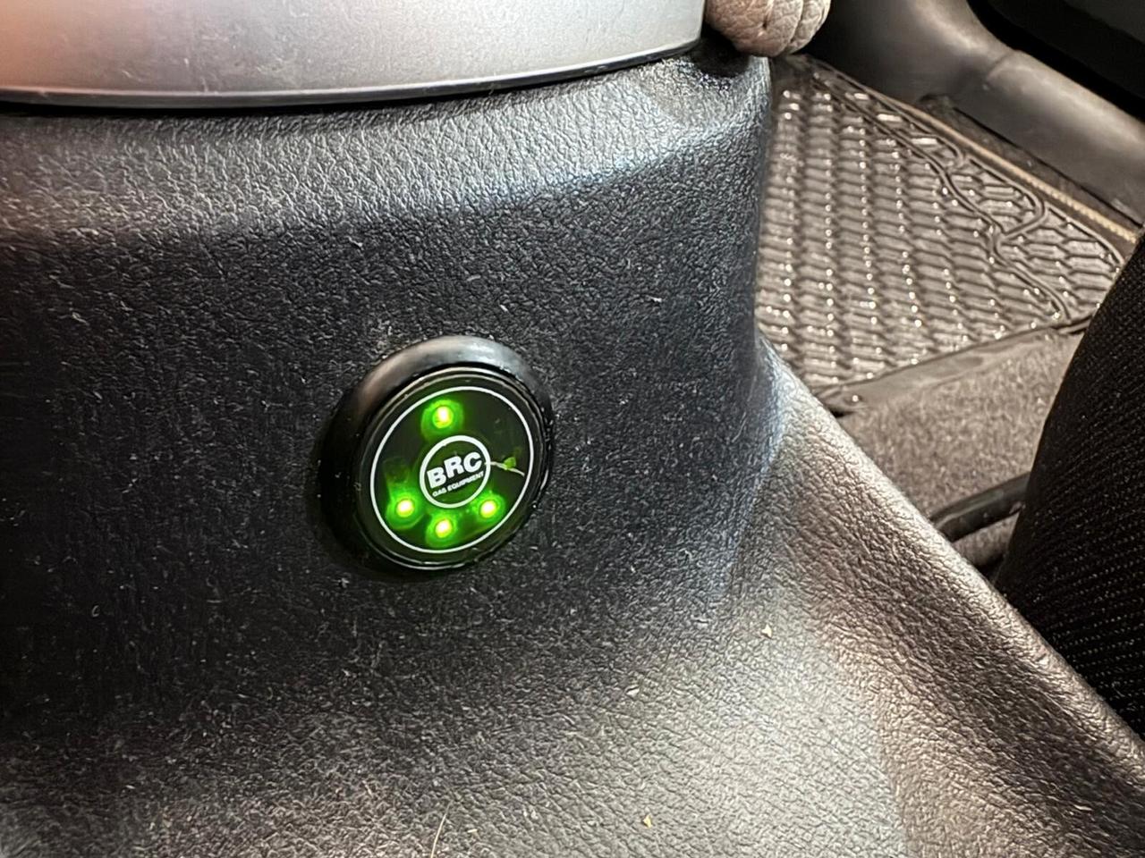 Nissan Micra IG-T 90 GPL 5 porte Max