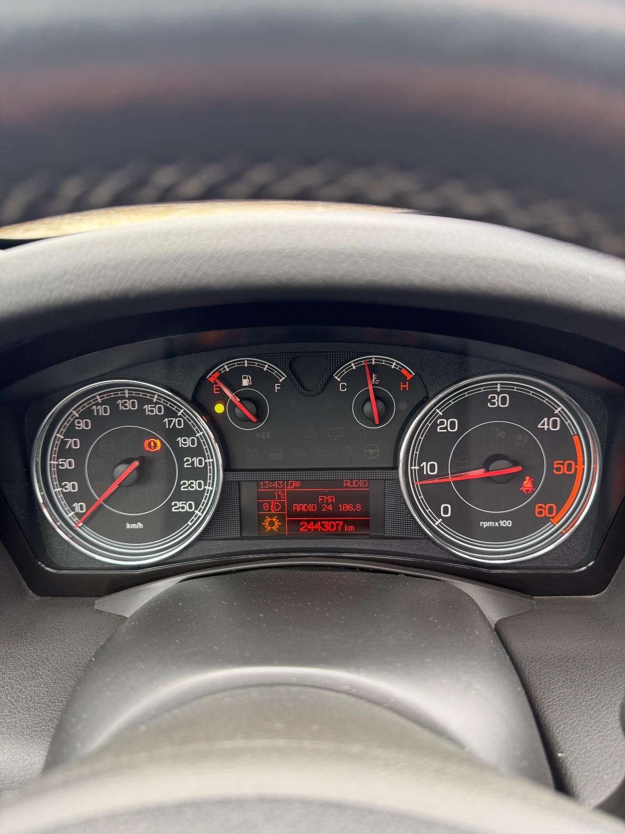 Fiat Croma 1.9 Multijet 16V Must