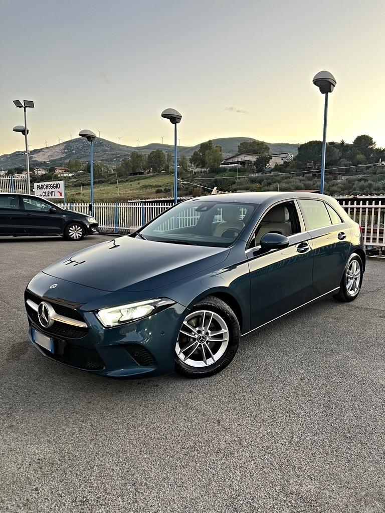 Mercedes-benz A 180 Automatic Sport 2020