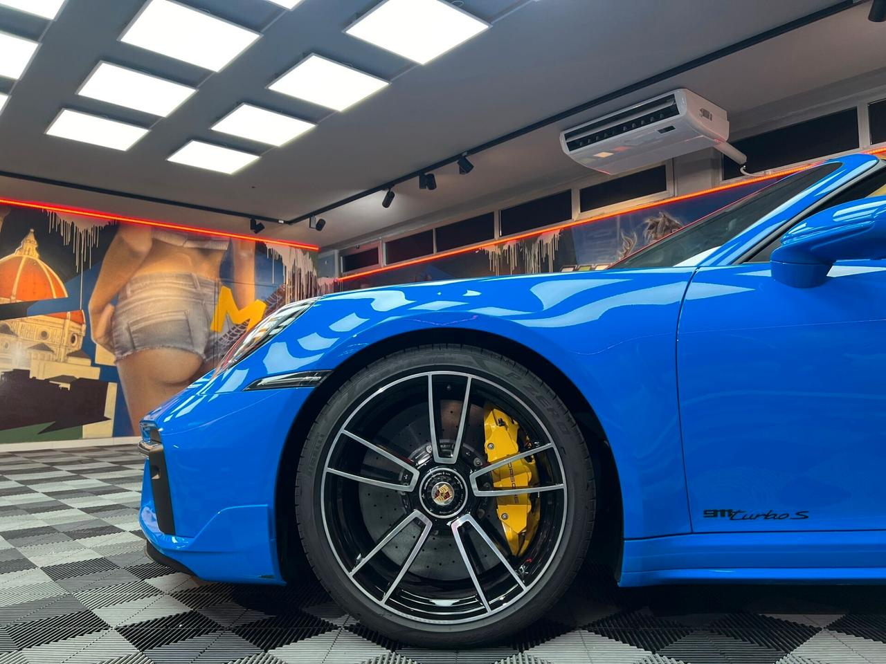 Porsche 992 911 Cabrio 3.7 Turbo S auto (992)