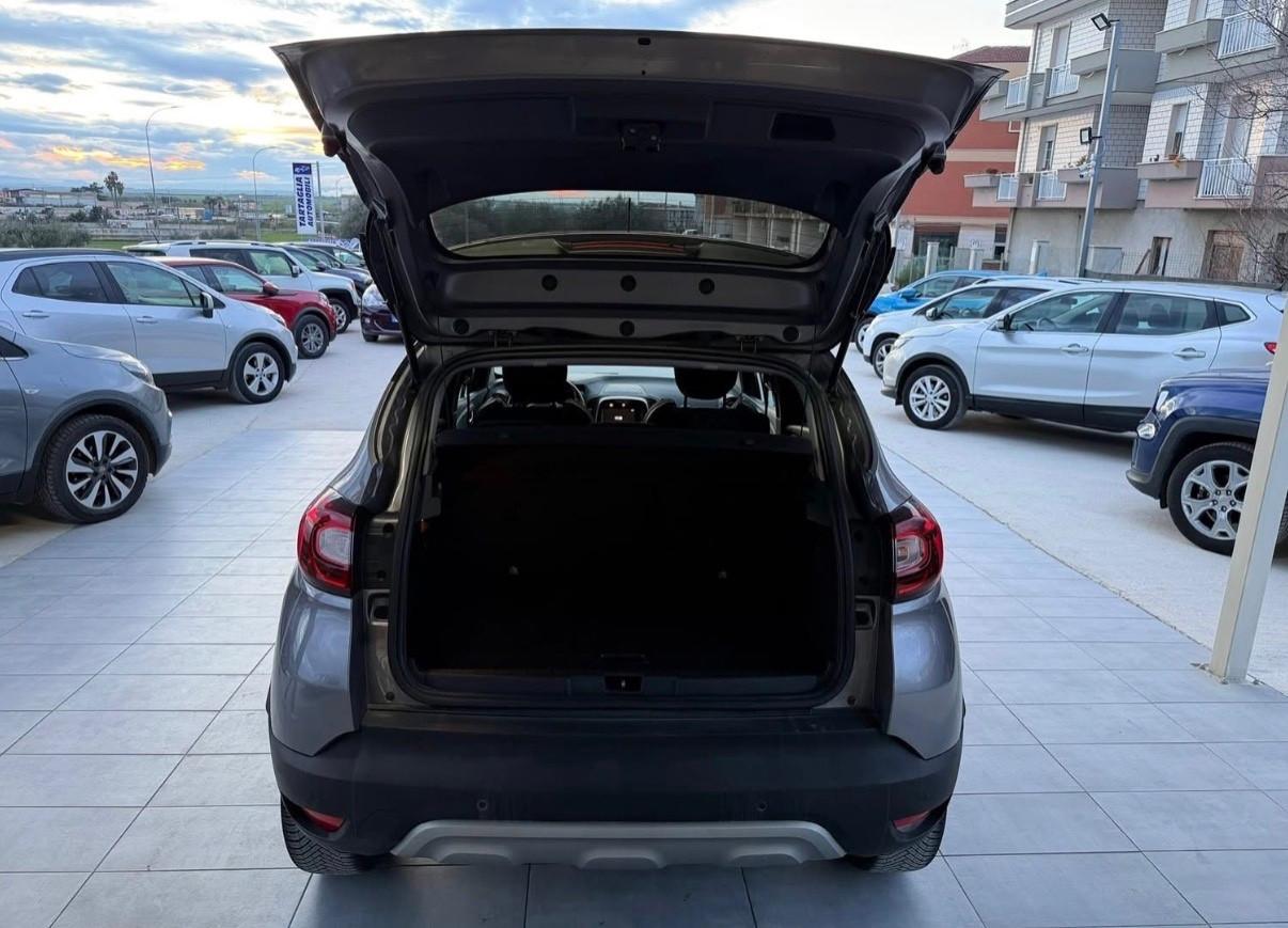 Renault Captur dCi 8V 90 CV AUTOMATICO