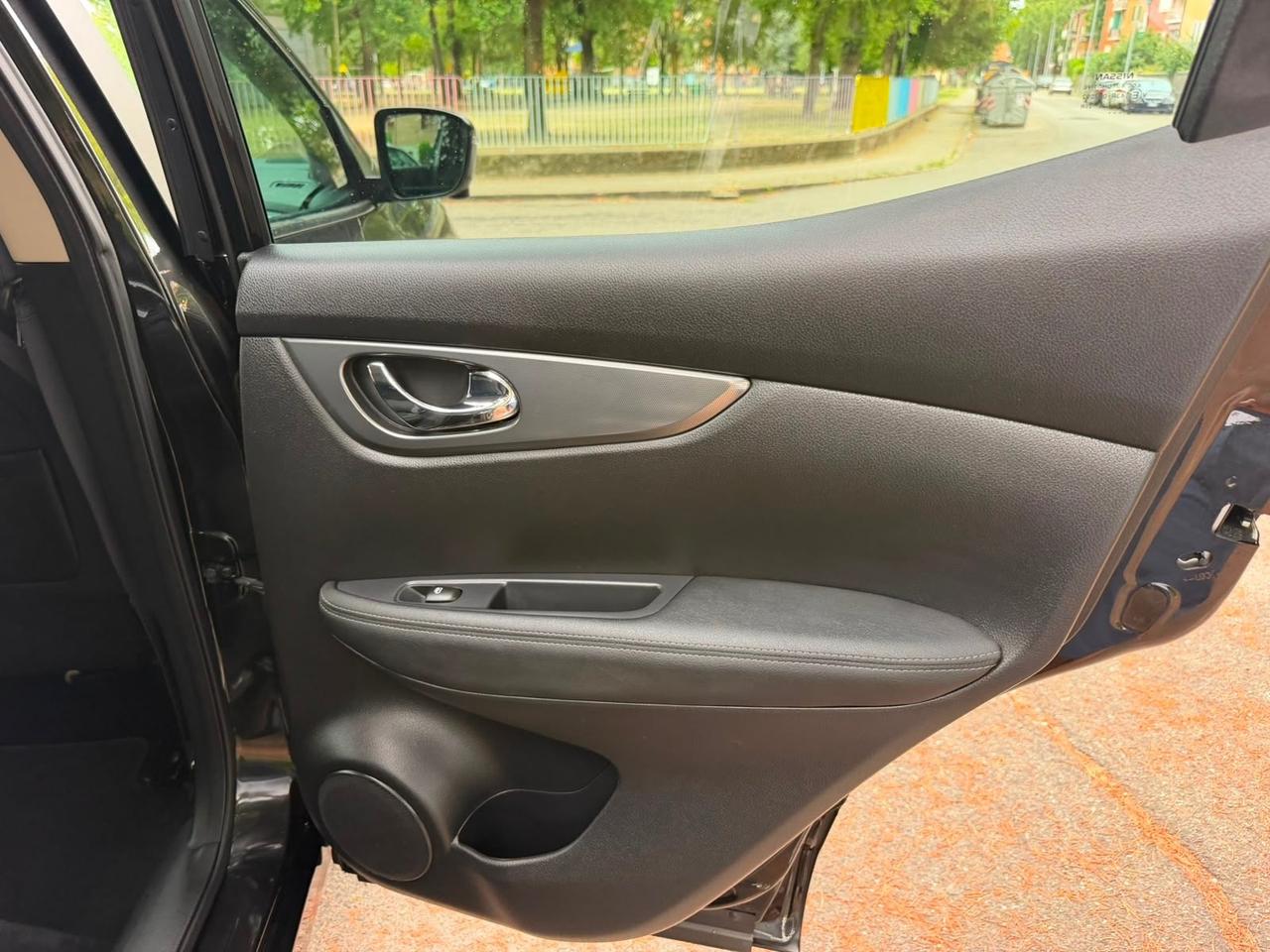 Nissan Qashqai 1.5 dCi N-Connecta
