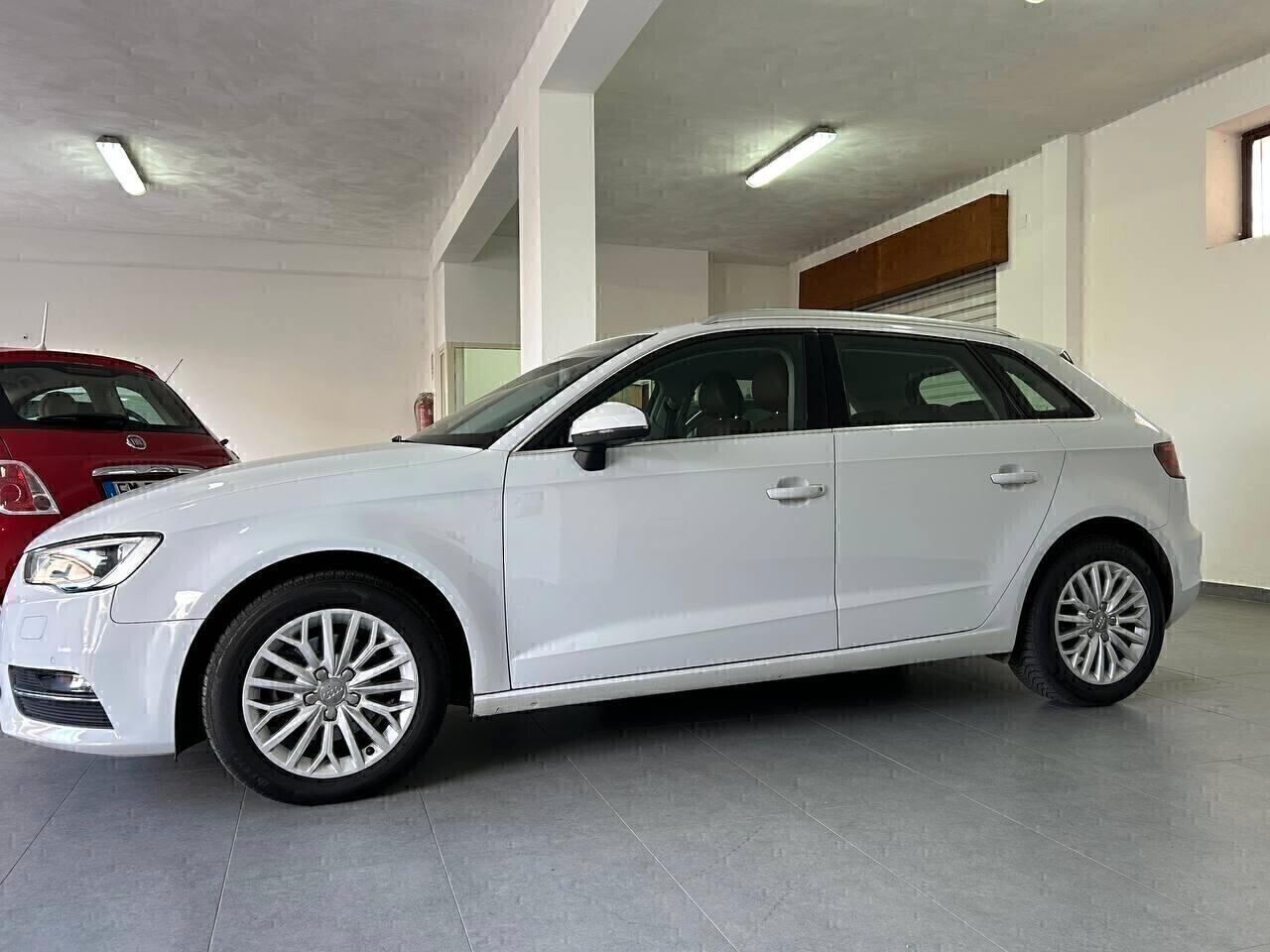 Audi A3 1.6 TDI S tronic Ambiente