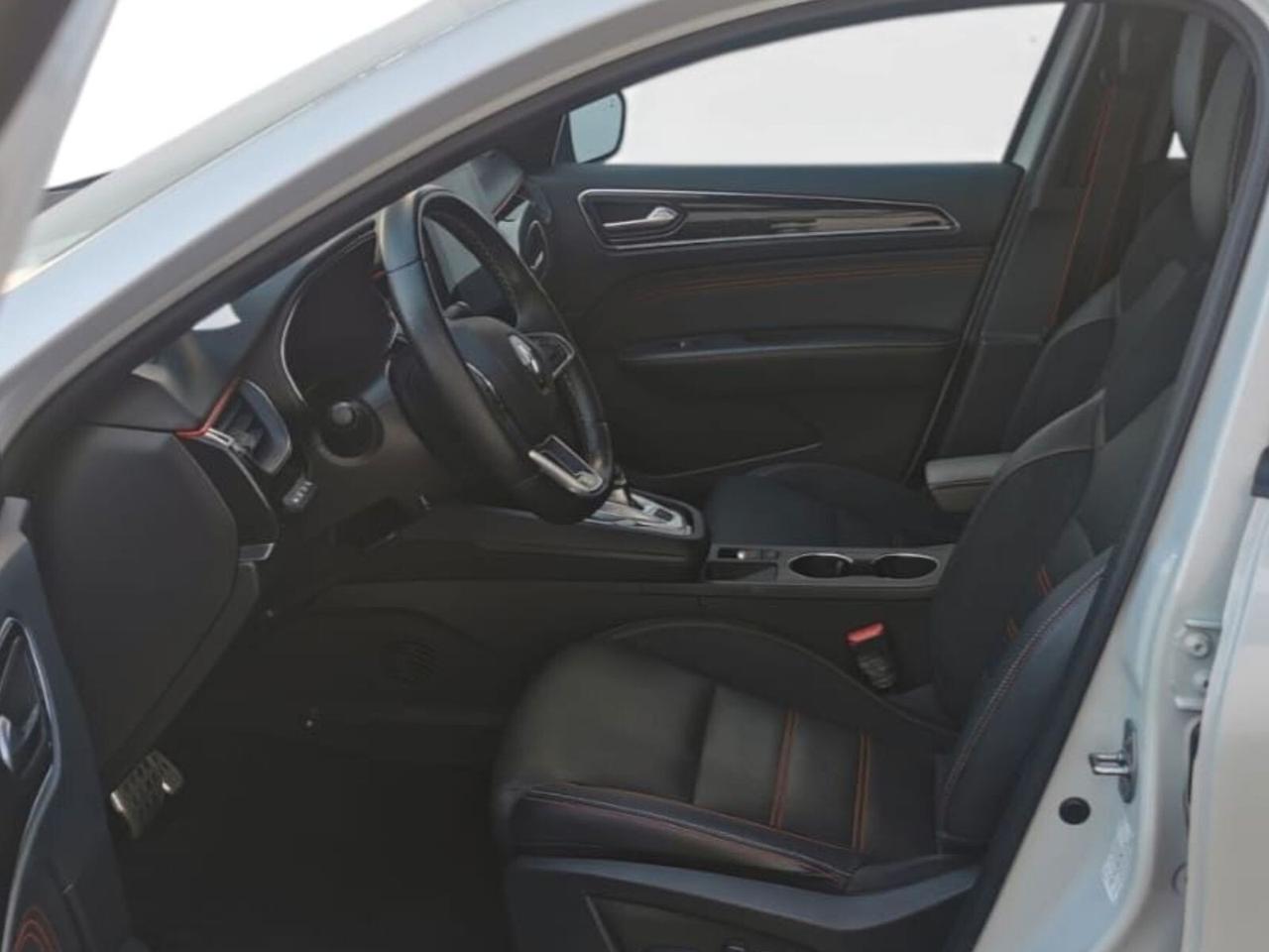 Renault Arkana 1.6 E-Tech full hybrid R.S. Line 145cv