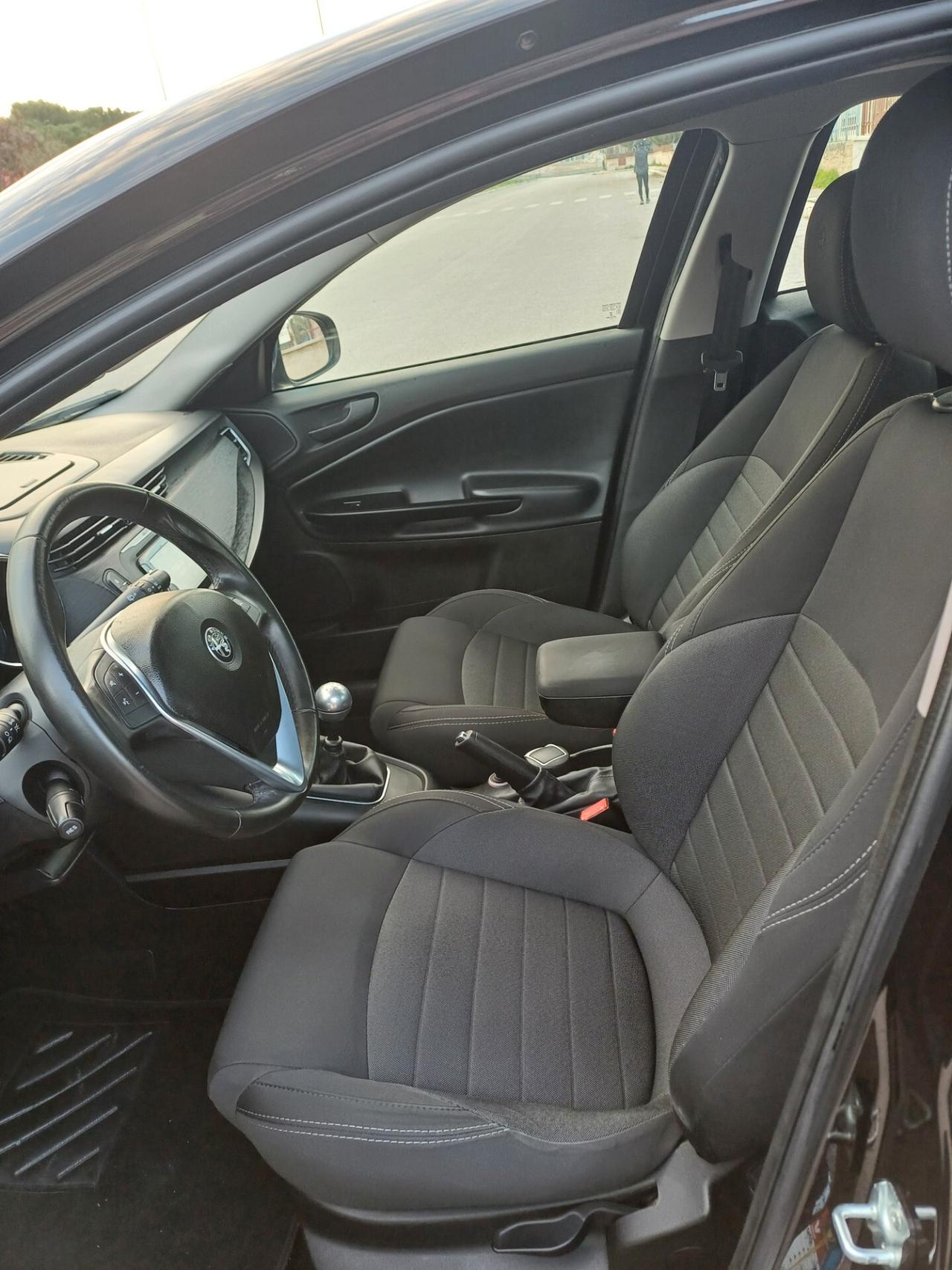 Alfa Romeo Giulietta 1.6 JTDm 120 CV Super