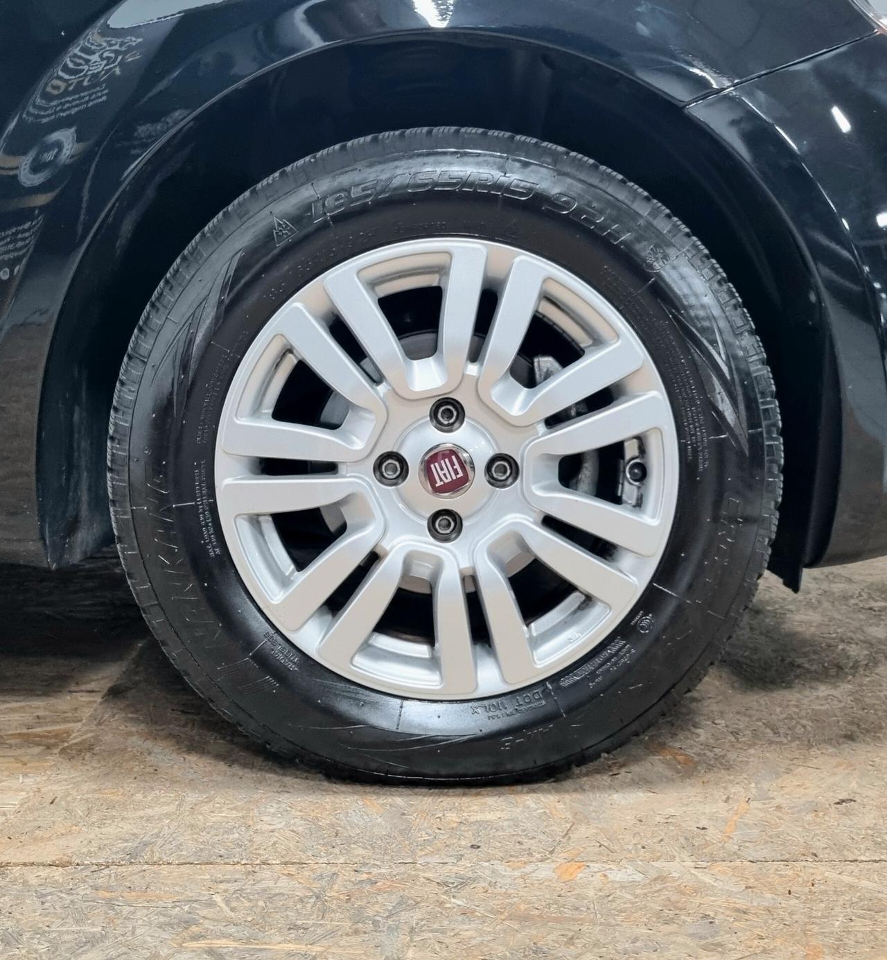 FIAT PUNTO 1.2 BENZINA 69CV 5p. LOUNGE