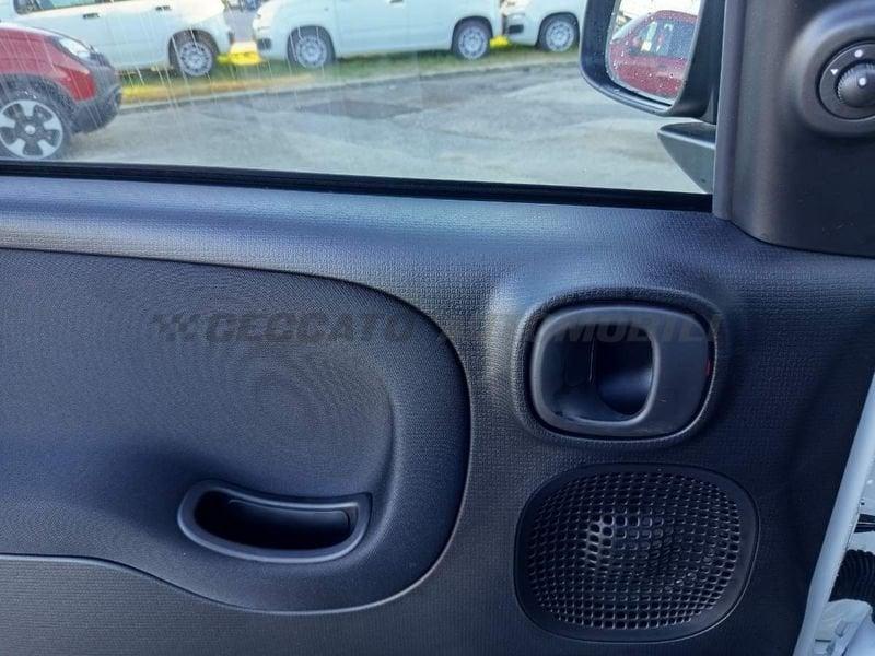 FIAT Pandina Pandina 1.0 65cv Hybrid Cross