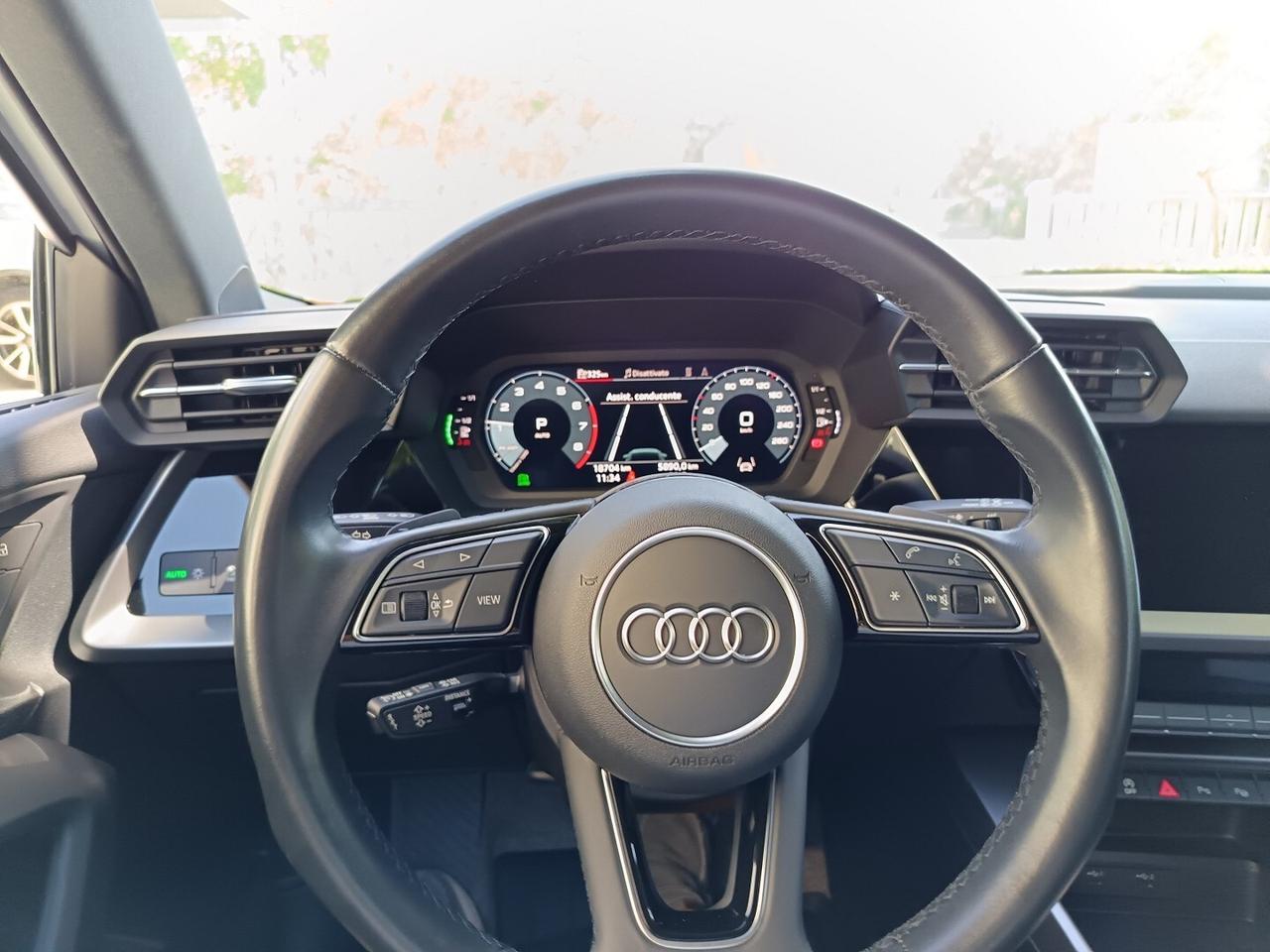 AUDI A3 SPB 30 g-tron S tronic S line ed. ProMMo
