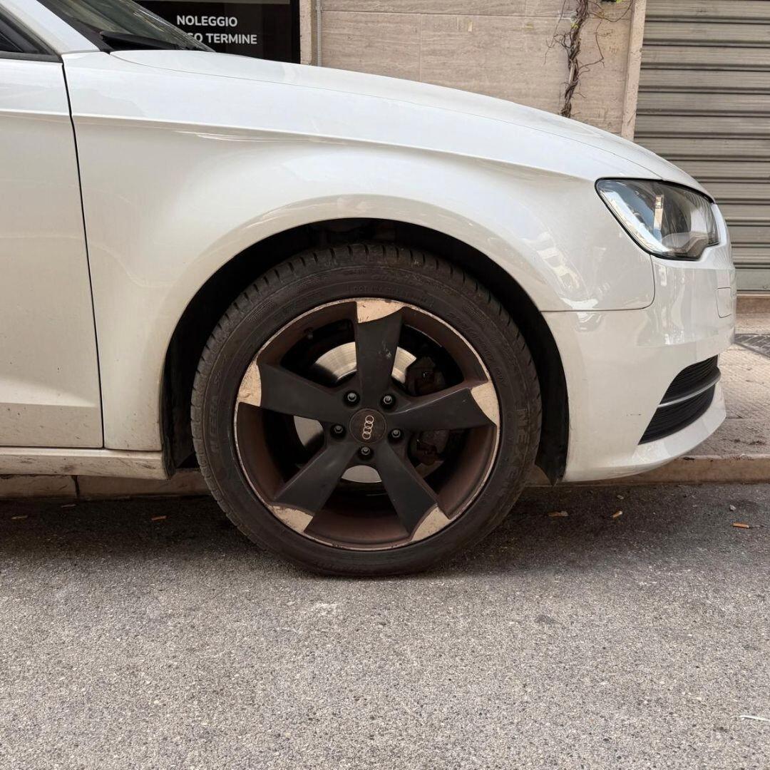 Audi A3 1.6 TDI - 110CV