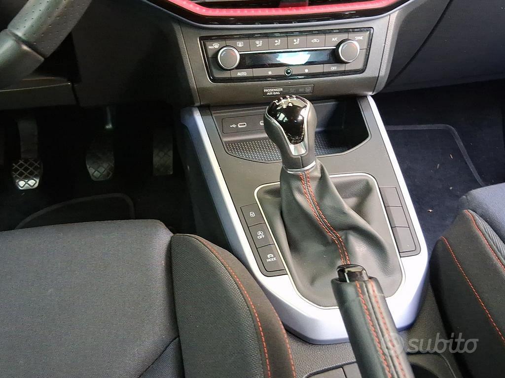 Seat Arona 1.0 ecotsi FR 95cv