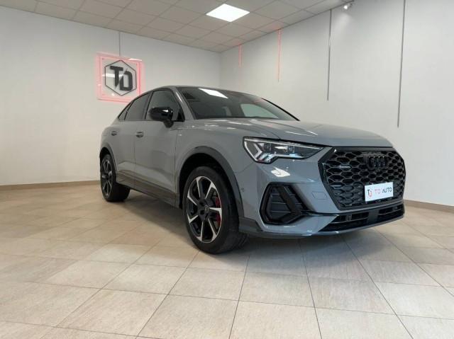Audi Q3 Sportback Sportback 40TDI 200cv S Line-NARDO-Matrix-Dynamic