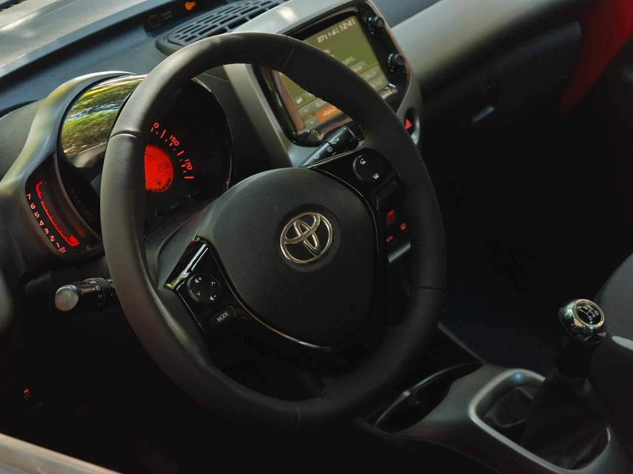 Toyota Aygo X 1.0 VVT-i 72 CV 5 porte Trend Air