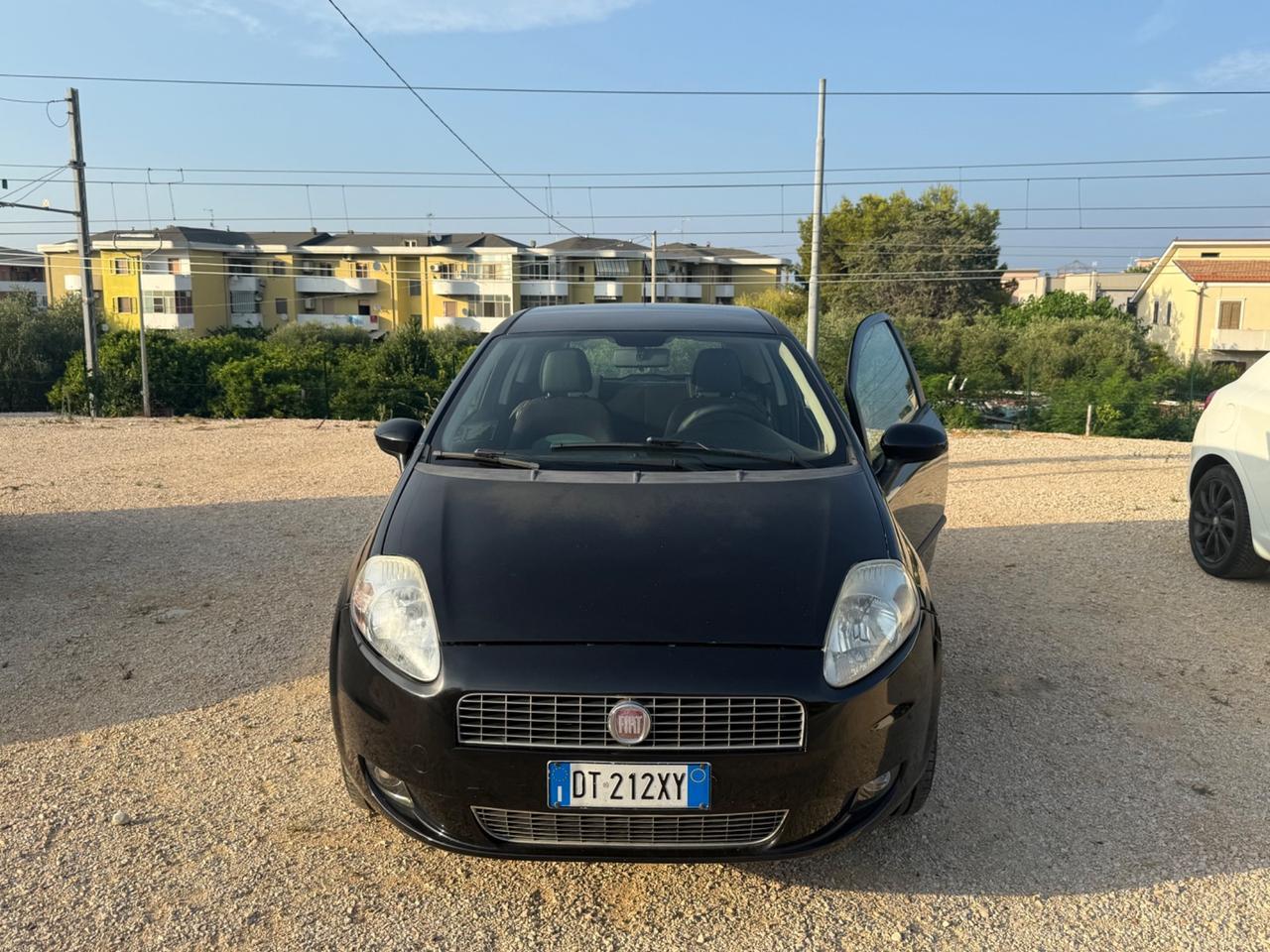 Fiat Punto 1.4 Metano 1.999€ PERMUTE