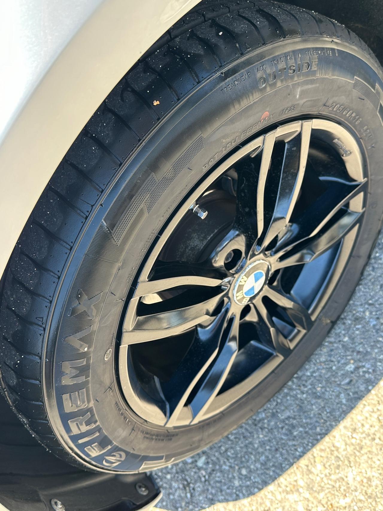Bmw 318d Touring 143 cv automatico