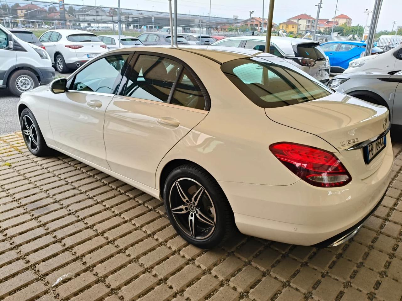 Mercedes-benz C 200 d Auto Premium
