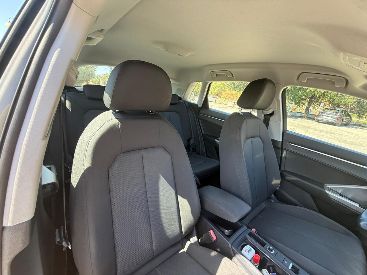 Audi Q3 35 TDI 150CV Business S Tronic