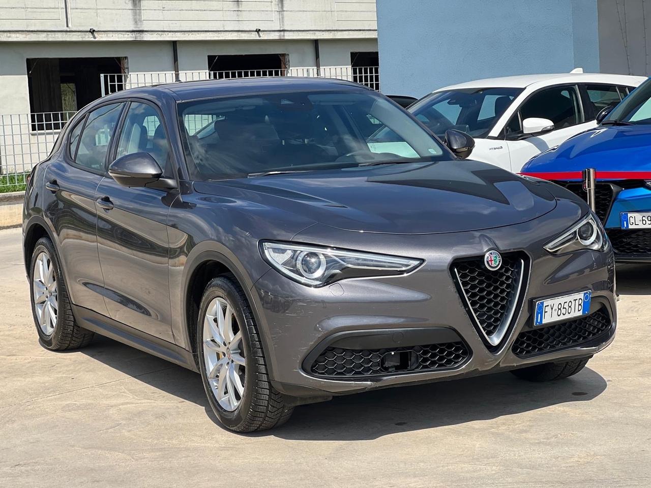 Alfa Romeo Stelvio 2.2 Turbodiesel 160 CV AT8 RWD Business