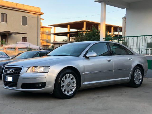 AUDI A8 3.0 V6 TDI quattro tiptronic