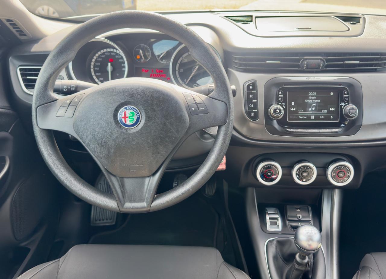 Alfa Romeo Giulietta 1.6 JTDm-2 105 CV Distinctive
